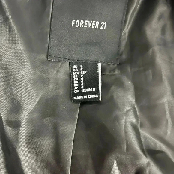 Forever 21 Floral Satin Souvenir Jacket - Picture 9 of 9